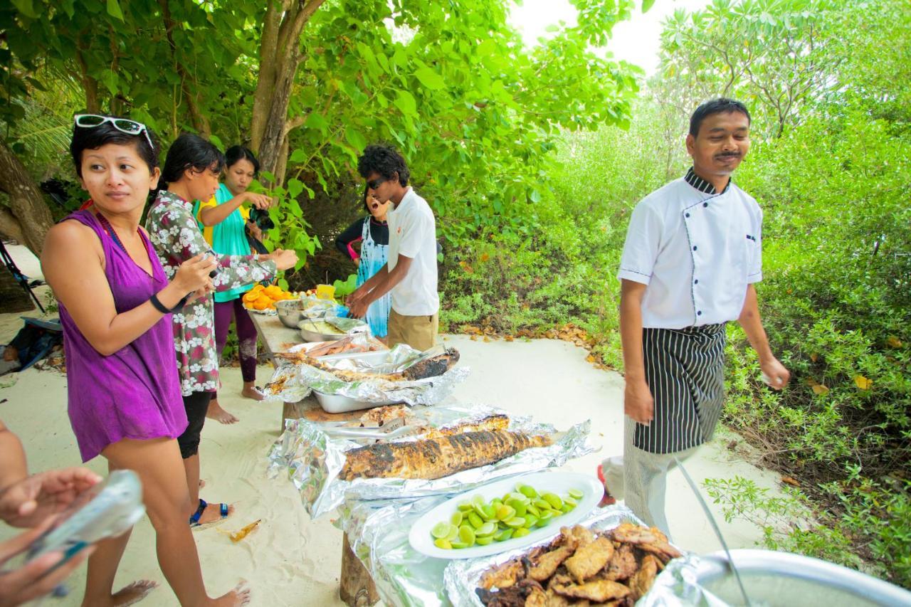 Kaani Village & Spa Maafushi Exterior photo